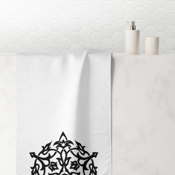 ⁦Premium Towel⁩ - الصورة ⁦4⁩