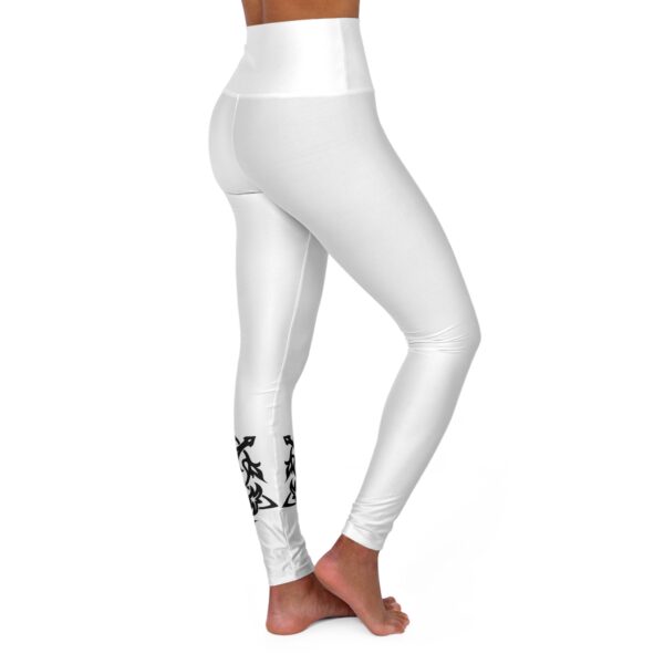 ⁦High Waisted Yoga Leggings⁩ - الصورة ⁦4⁩